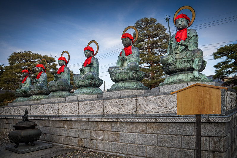 Roku Jizo buddhist statues at the Zenko ji Temple
